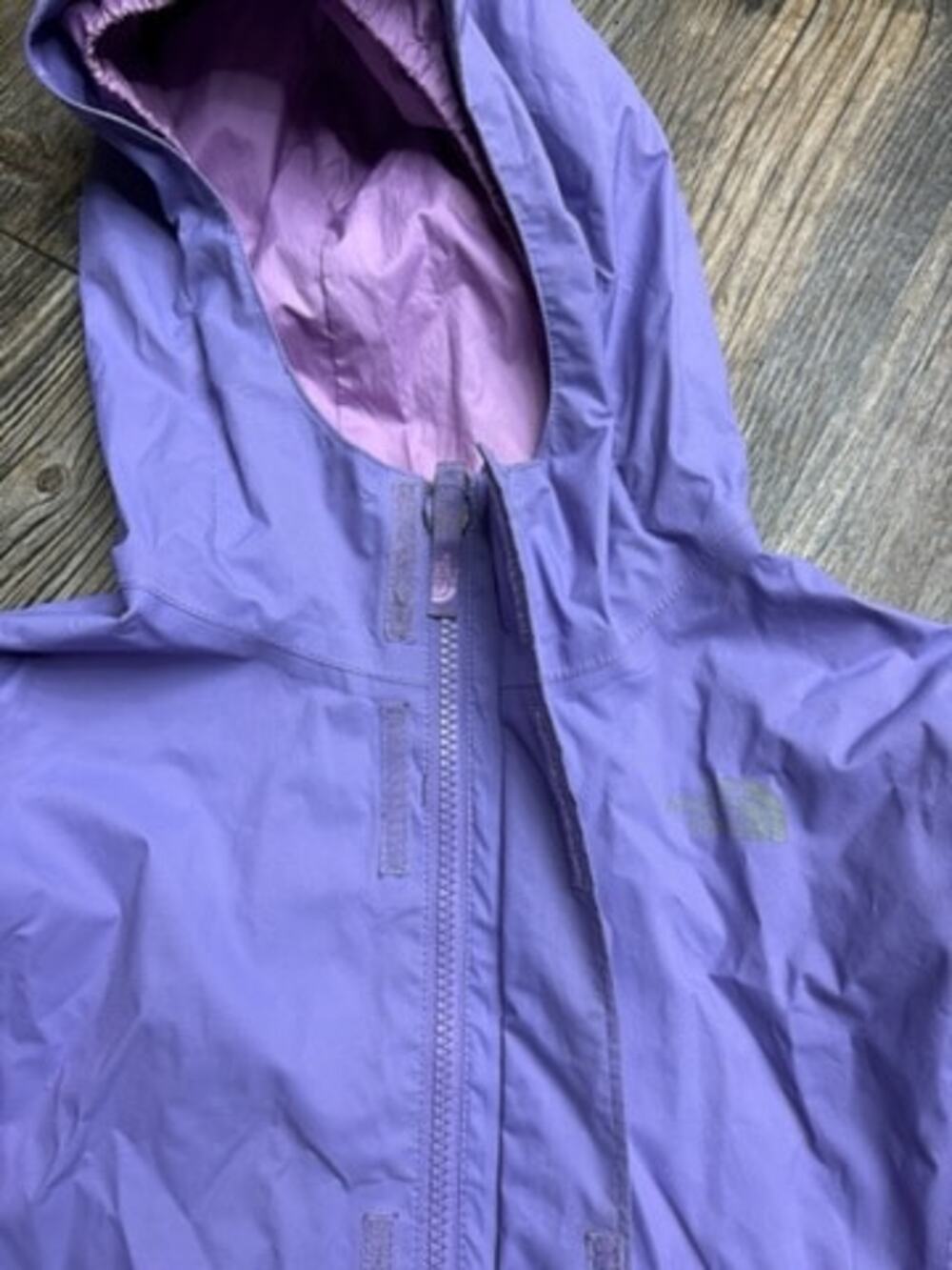 The North Face Girls L (14/16) Purple Two-Tone Hooded Rain Jacket - Picture 5 of 8